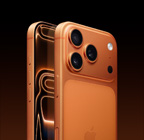 iPhone 17 Pro, acabado naranja cósmico, parte posterior en ángulo, sistema de cámaras Pro Fusion en el módulo de la parte superior, botón de Control de la Cámara, parte lateral del frente con diseño todo pantalla, Botón de Acción y botones de volumen