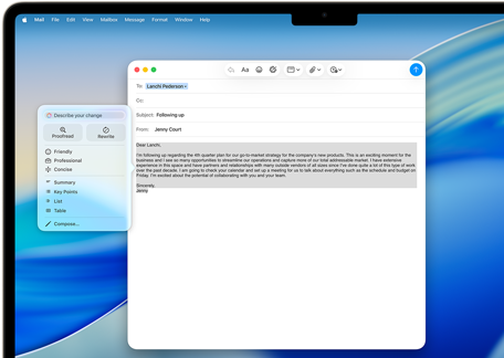 Ekran MacBooka Air prikazuje Apple Intelligence Alate za pisanje i sastavljanje e-maila